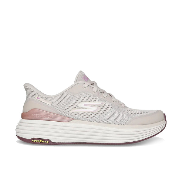 skechers-max-cushioning