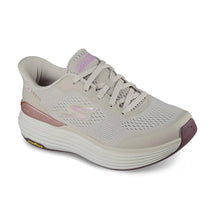 skechers-max-cushioning