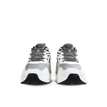 WHITE /BLACK