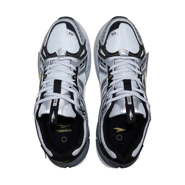 rs-white-black