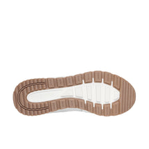 skechers-fashion-sneaker