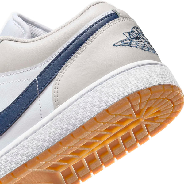 AIR JORDAN ONE LOW