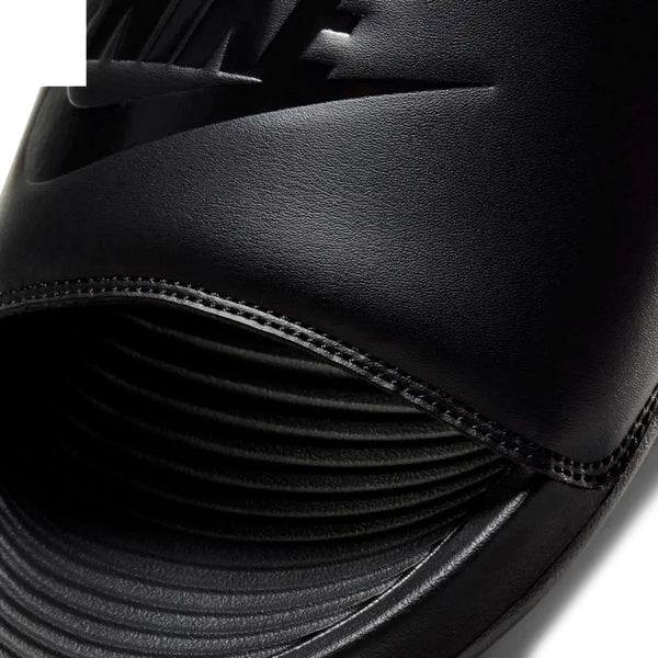 nike-victori-one-slide