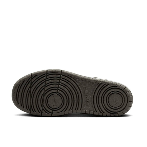 nike-court-borough-low