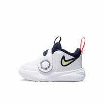 nike-team-hustle-d11