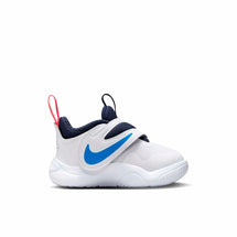 nike-team-hustle-d11