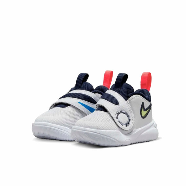 nike-team-hustle-d11