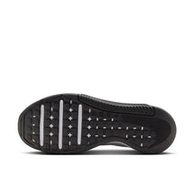 nike-mc-trainer-3