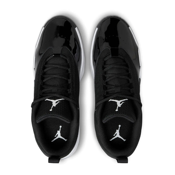 nike-jordan-max-aura-6