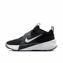 nike-team-hustle-d12