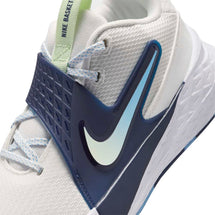 nike-team-hustle-d12