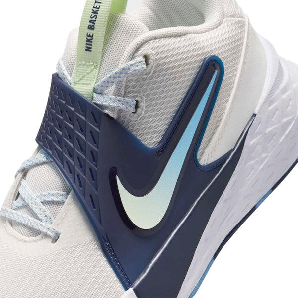 nike-team-hustle-d12