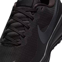 nike-revolution-8