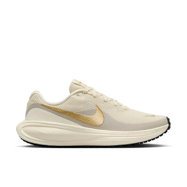 nike-revolution-8