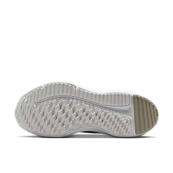 nike-cosmic-runner