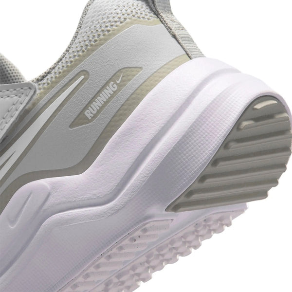 nike-cosmic-runner