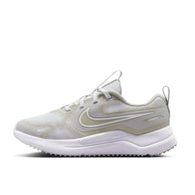 nike-cosmic-runner