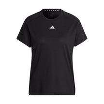 adidas-train-essentials