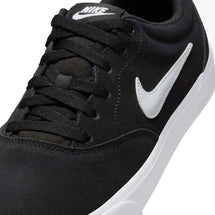 nike-charge-suede