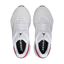 nike-jordan-trunner-flow