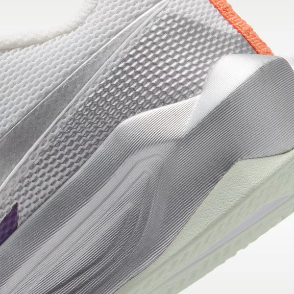 nike-s-t-dynamite