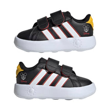 adidas-gran-court-mickey-mouse